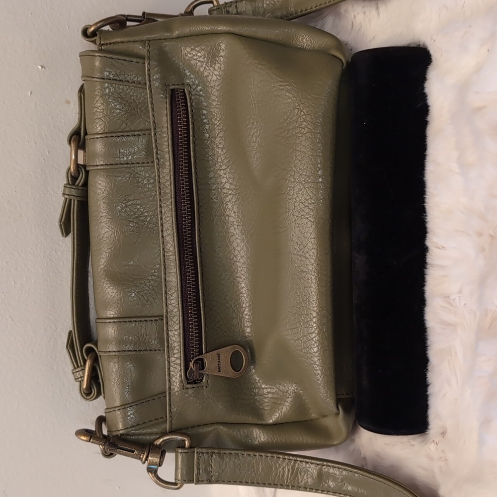 Matt & Nat| Green Vegan Leather Purse - Picture 3 of 10